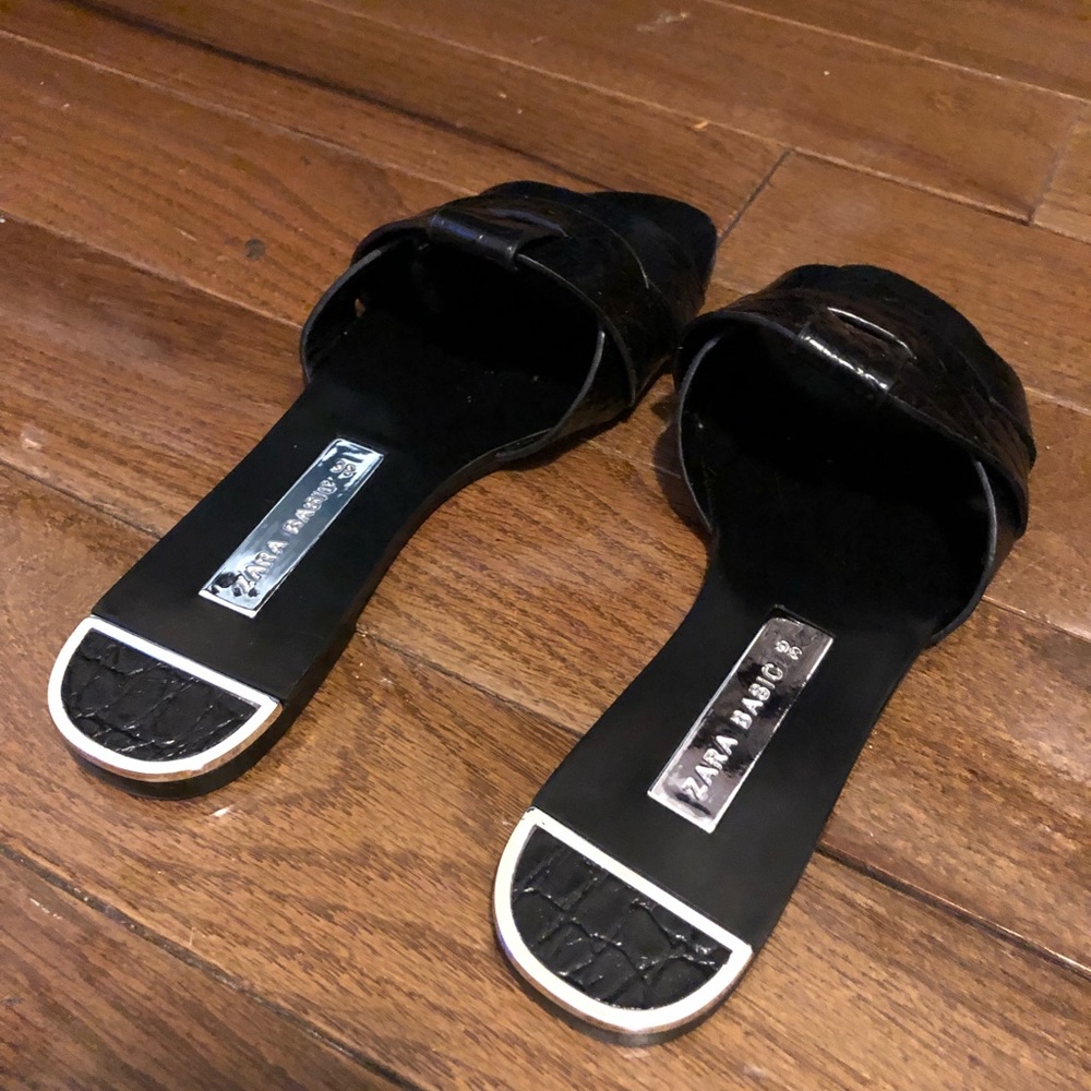 Zara black leather flats